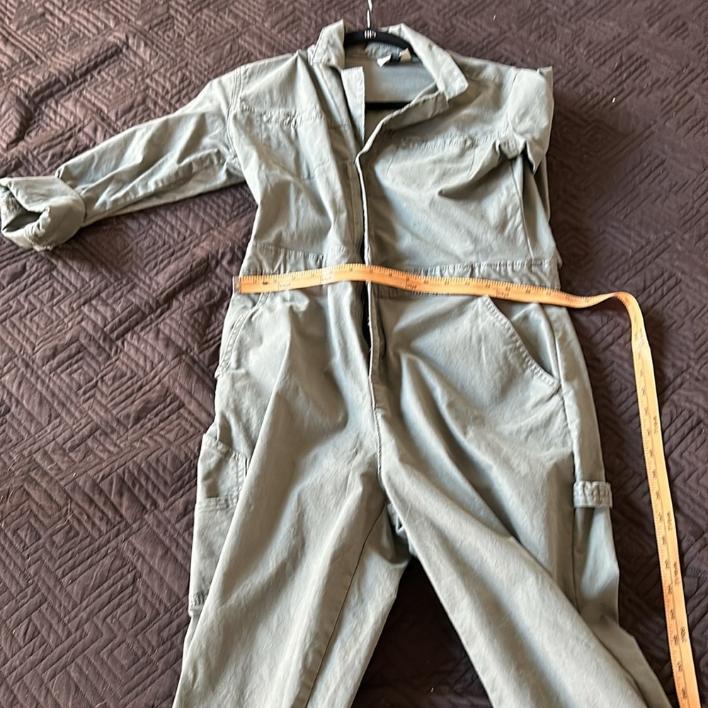 Universal Threads Green Jumper - image 4